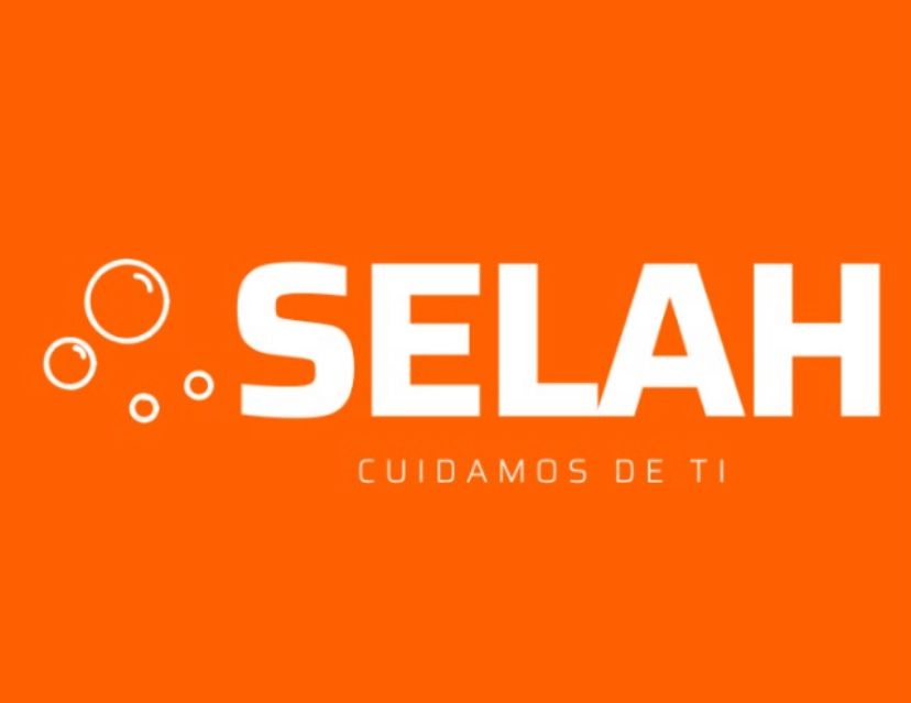 Nuestro distribuidor Selah que vende detergente líquido por mayor